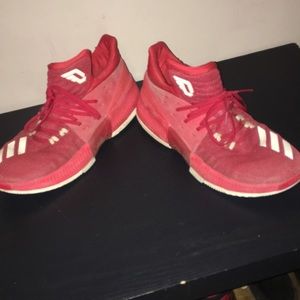 red damian lillard shoes